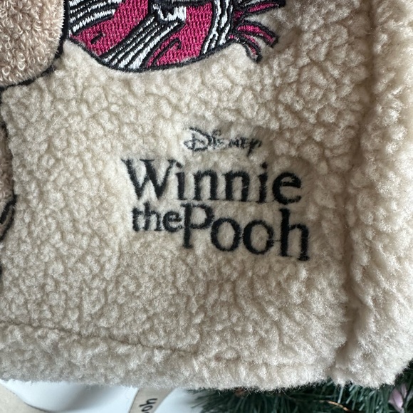 Disney Winnie the Pooh Beige Sherpa Tote with Red Scarf Accent - Picture 3 of 6